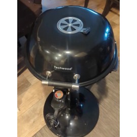 1600W Electric BBQ Grill Techwood Indoor/Outdoor Grill | Double Layer Design, Portable Removable Stand, Serves 15, Ideal for Backyard and Home, Black, Stainless Steel, Non-stick Coating, 110V-130V Power Supply